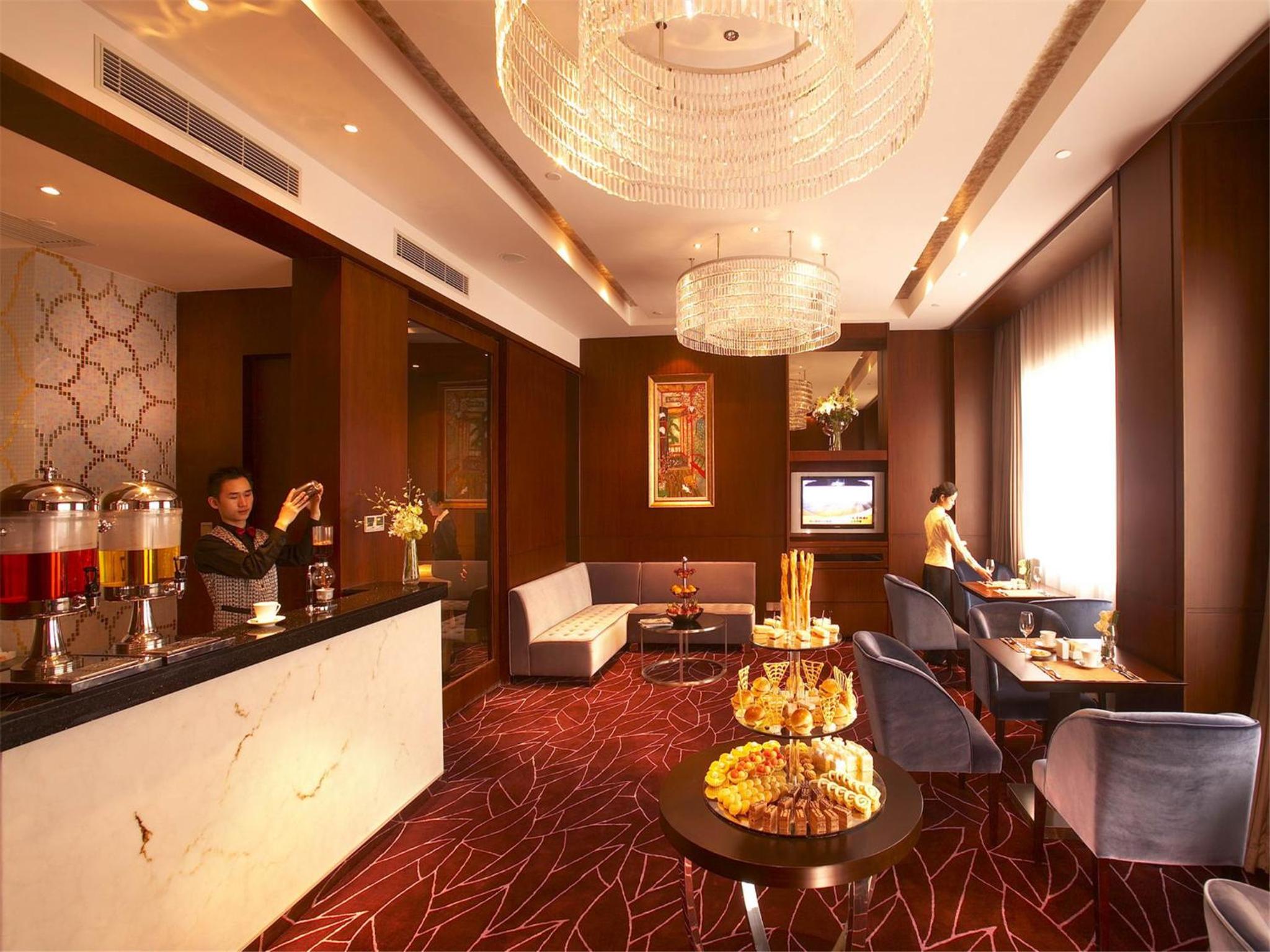 Hiyet Oriental Hotel Zhongshan 4/47