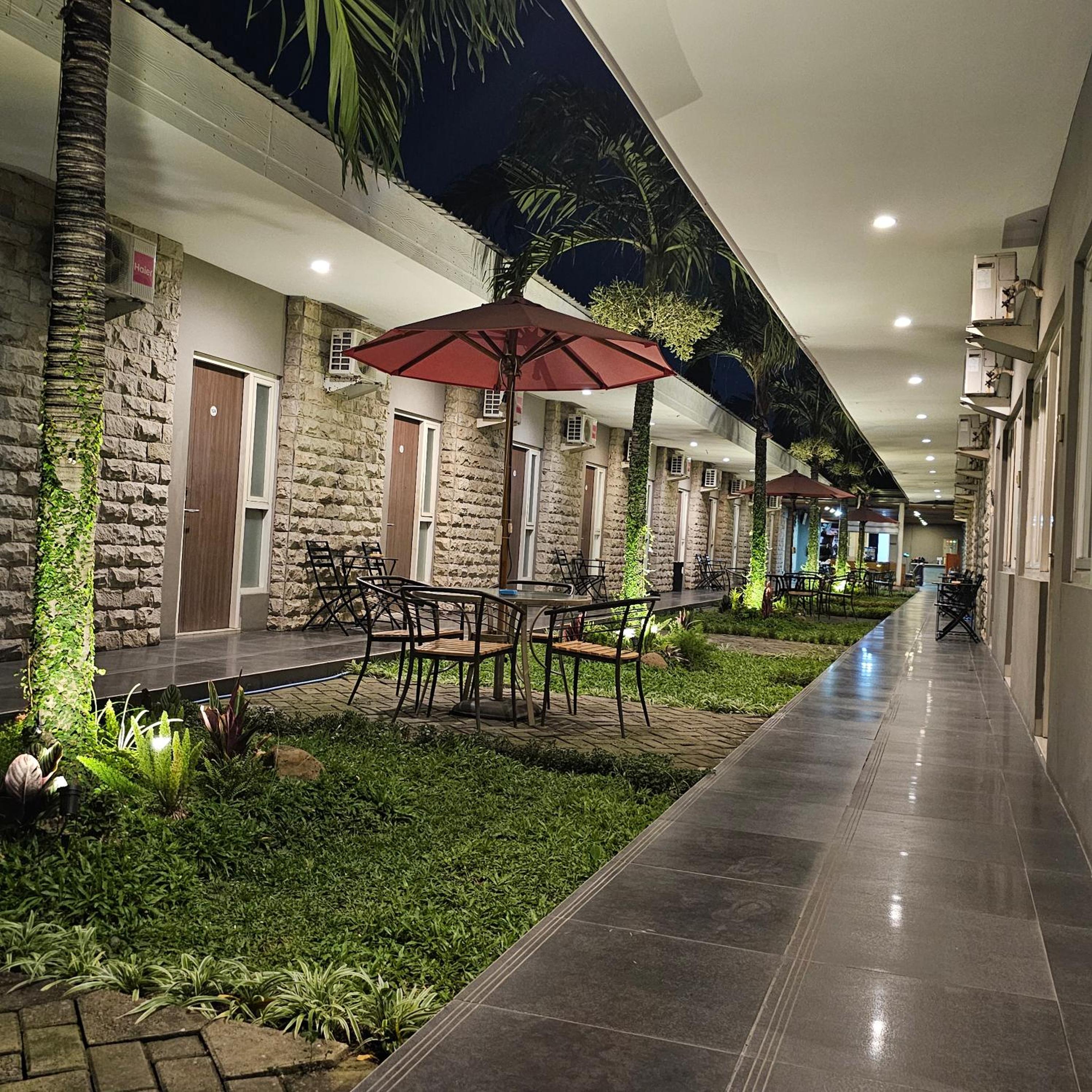 Zen Rooms Wadung Asri 35/41