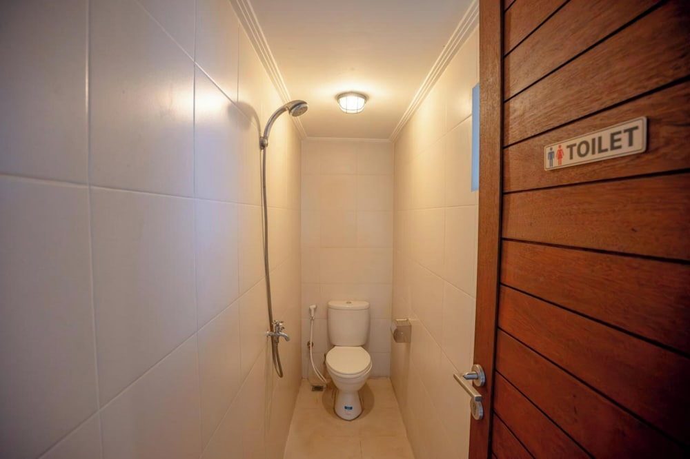 Sakura Guest House 50/50