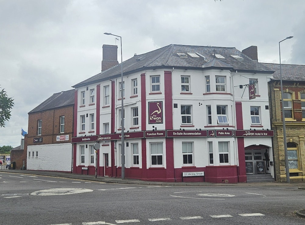 The Swan Hotel 2/34