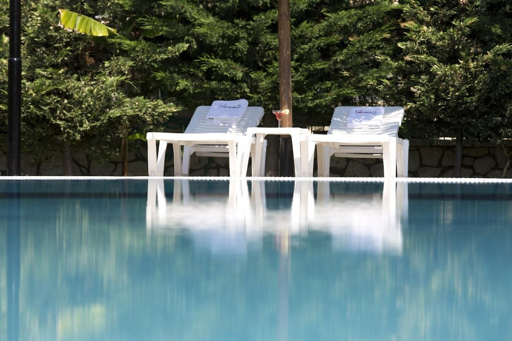 Villa Elia 39/50