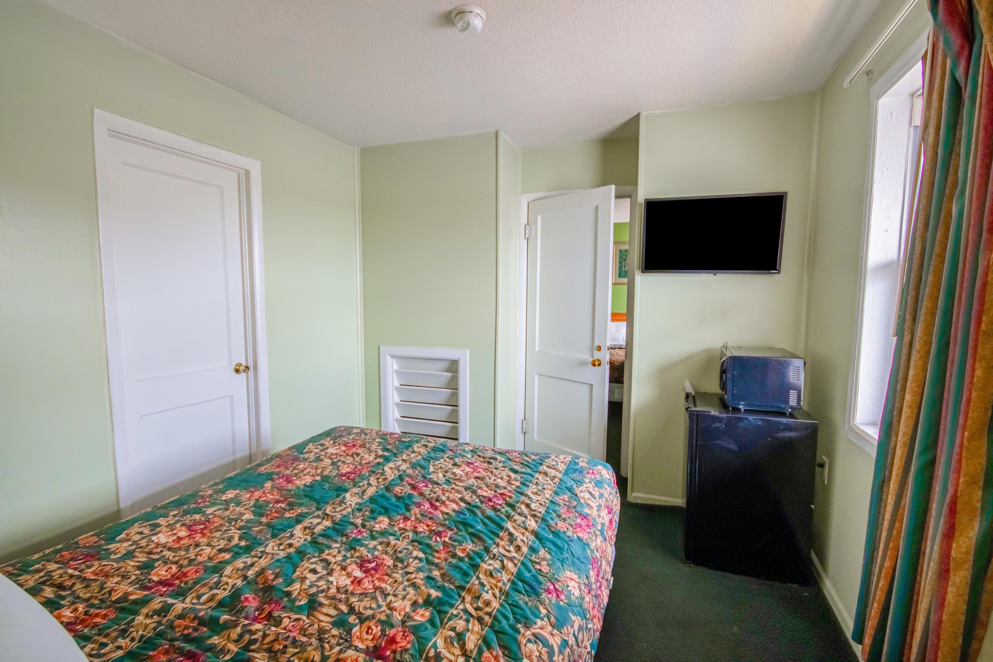 Travelier Motel 45/58