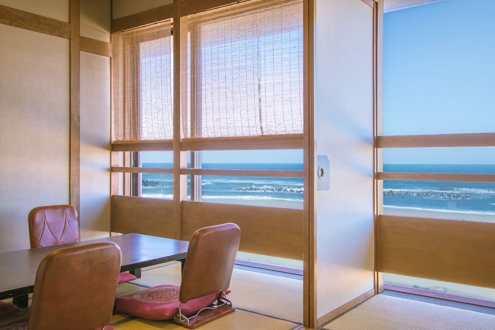 TAKEYA HOTEL 10/19