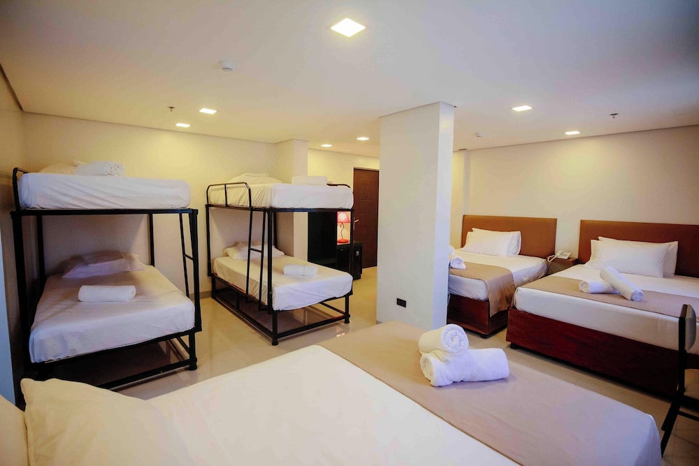 Belltower CSheLi Suites Bantay - Vigan by ZUZU 53/83
