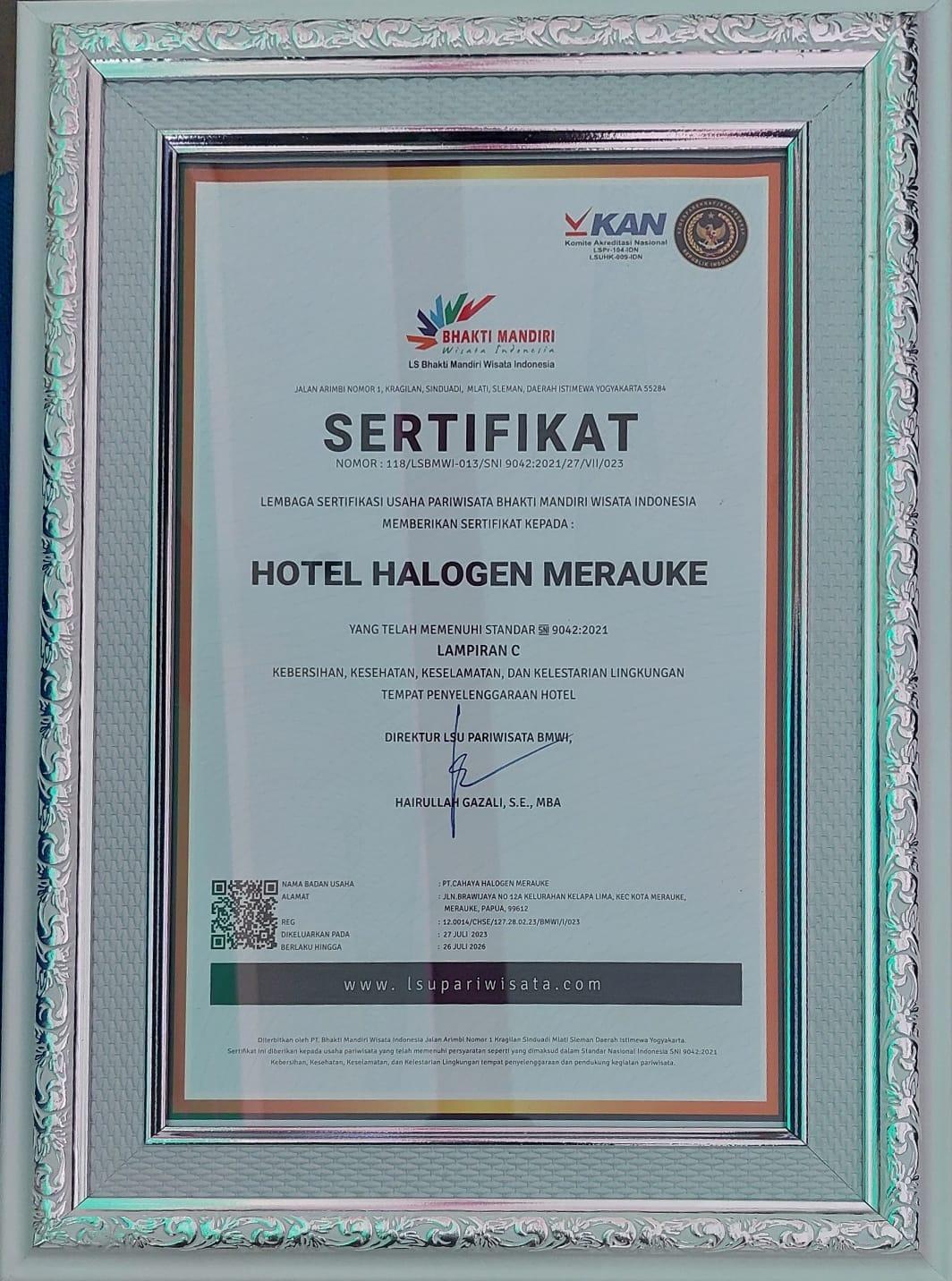 Halogen Merauke 17/24