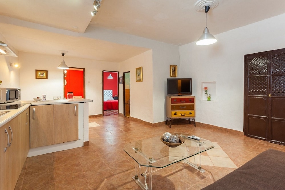 Apartamentos Jerez 50/77
