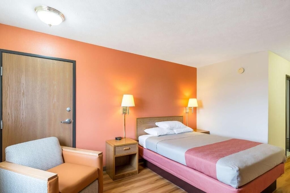 Motel6 Percival, IA 26/68