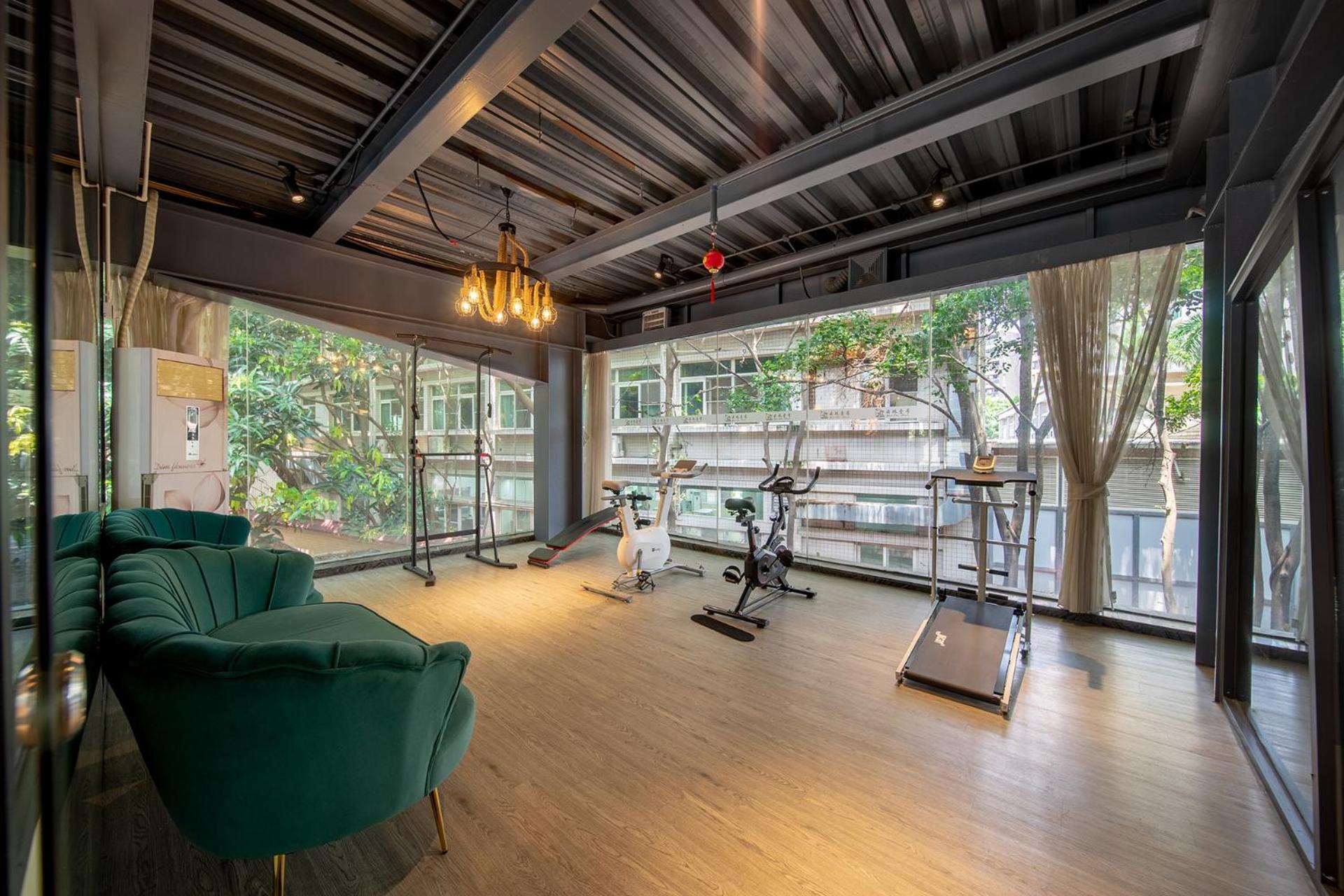 Yunzhu No.1 Hotel (Guangzhou Olympic Sports Center, Tianhe Zhucun Metro Station Branch) 17/24