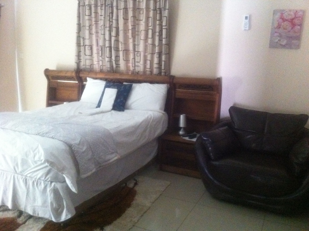 Amariah Guest House 9/18
