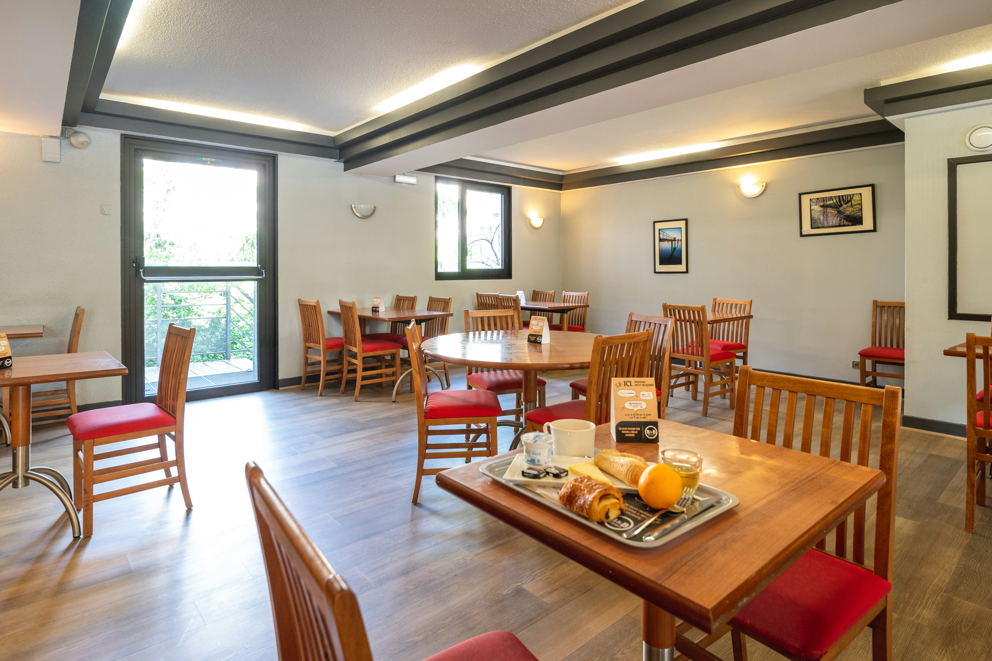 B&B Hotel Rouen Centre Rive Gauche 18/26