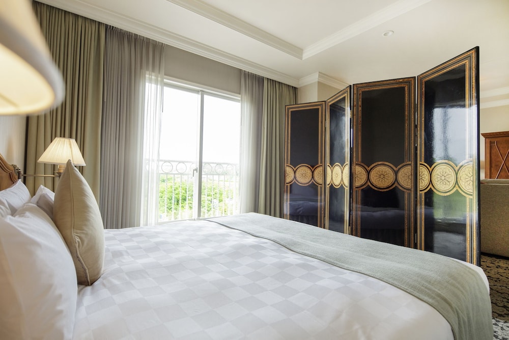 Sendai Royal Park Hotel 5/75