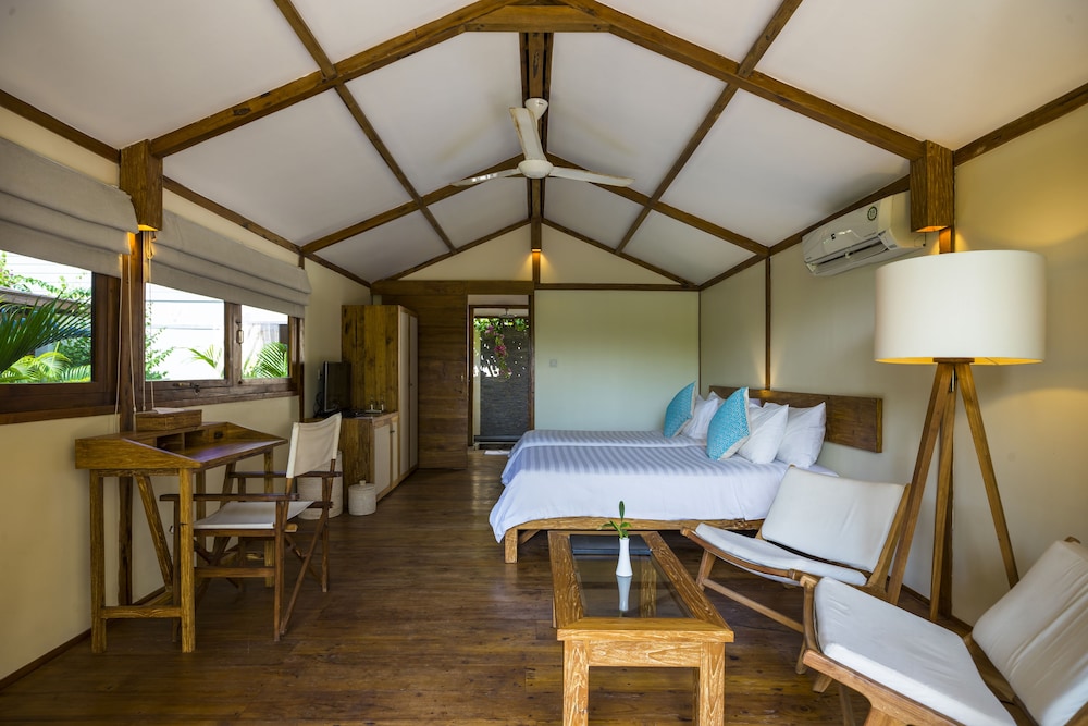 Gili Teak Resort 47/57