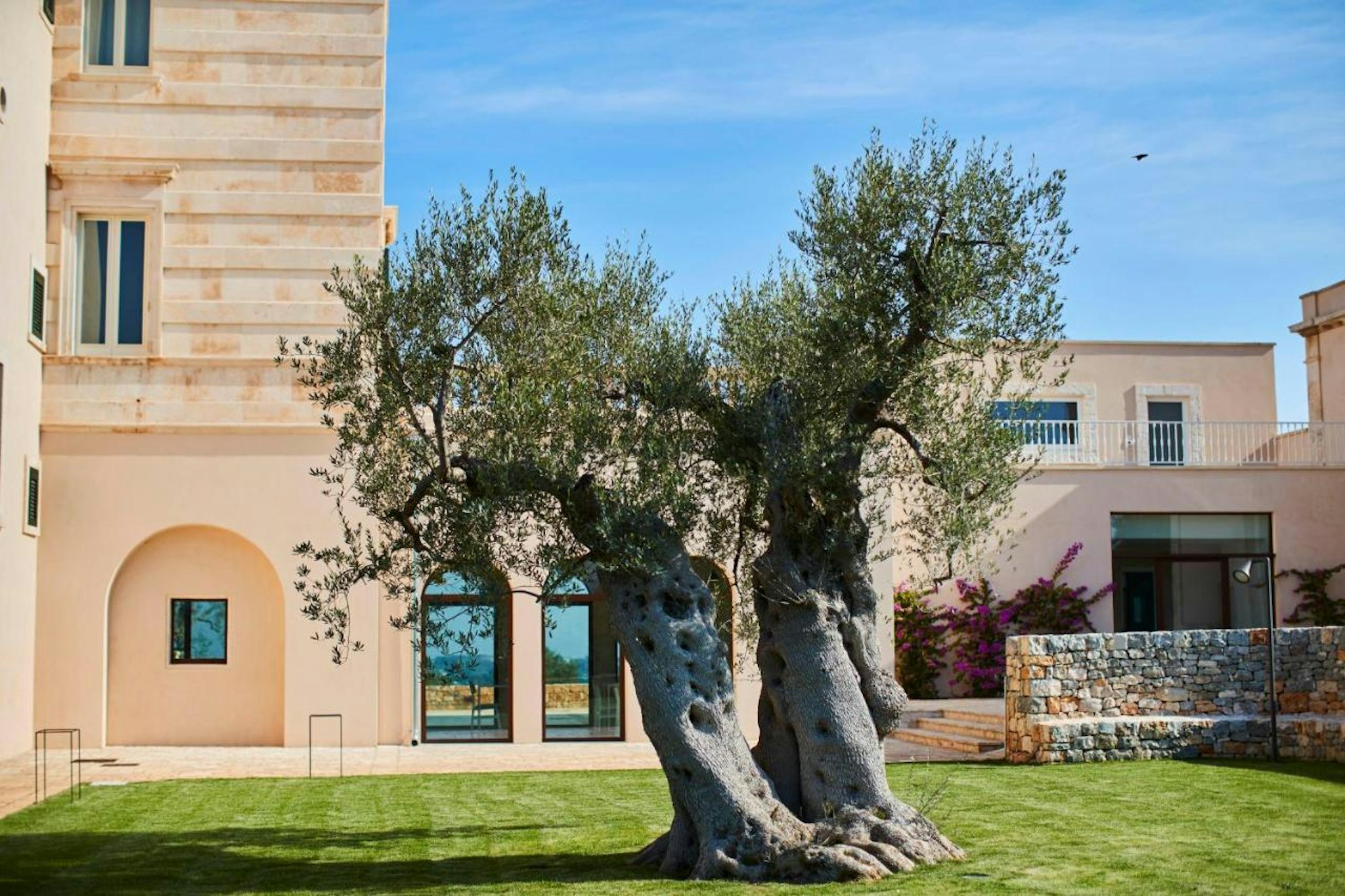 Mazzarelli Creative Resort 61/64