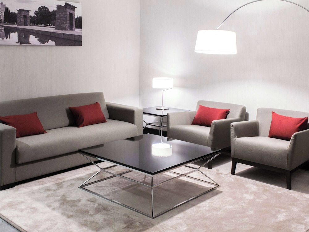 Novotel Madrid Center 54/77