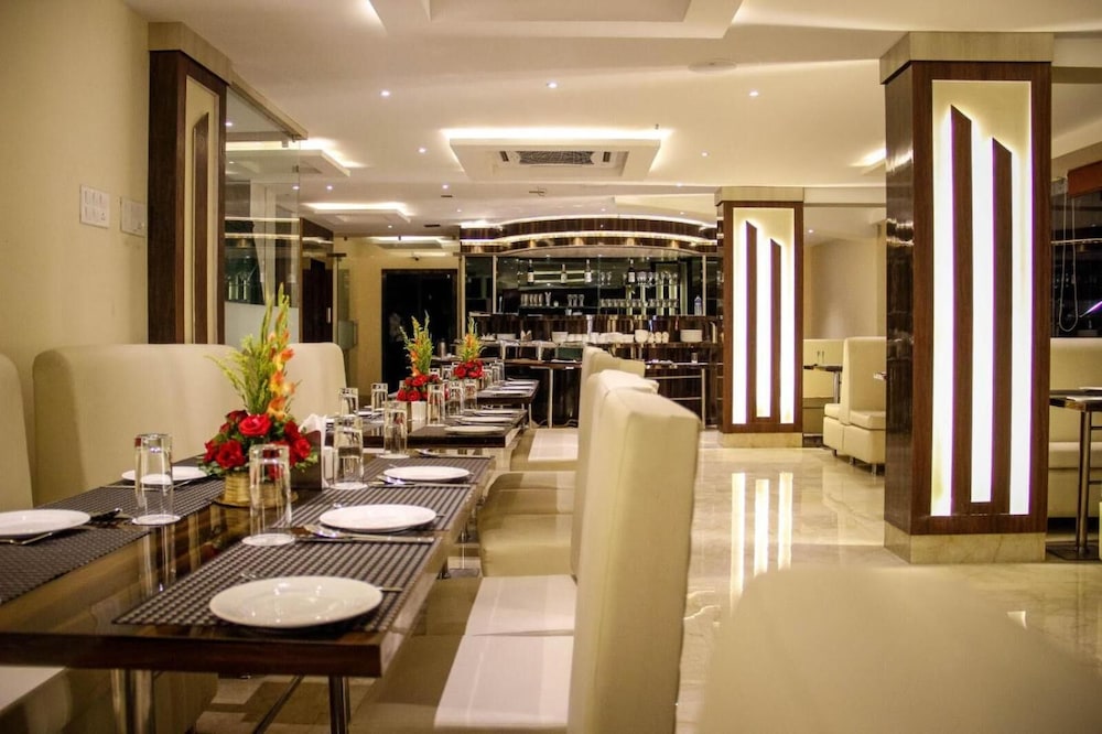 Regenta Inn Larica Ct 59/68