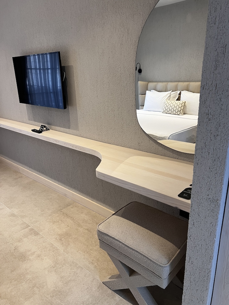 Ala Da Vinci Hotel 36/44