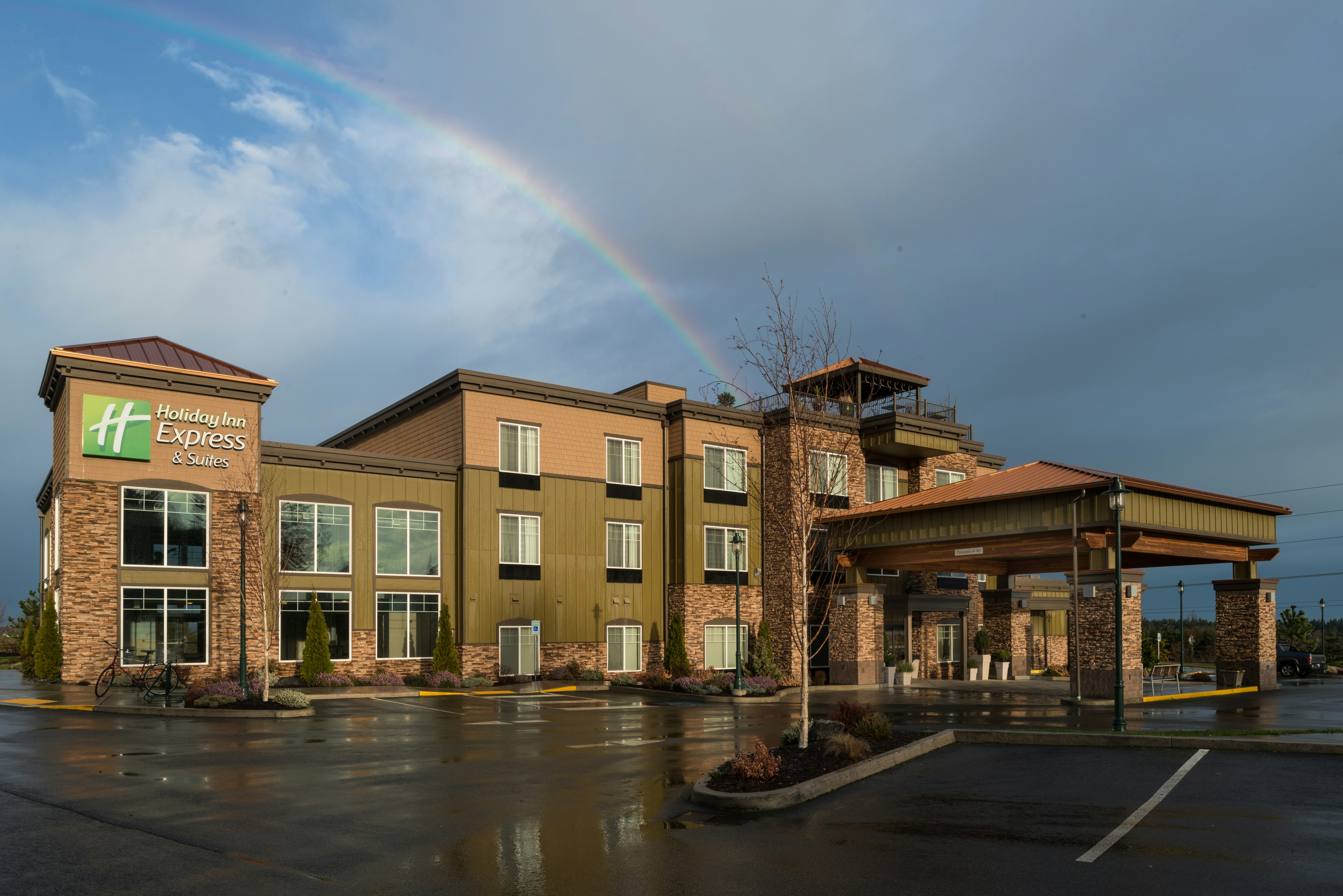 Holiday Inn Express Hotel & Suites North Sequim 5/77