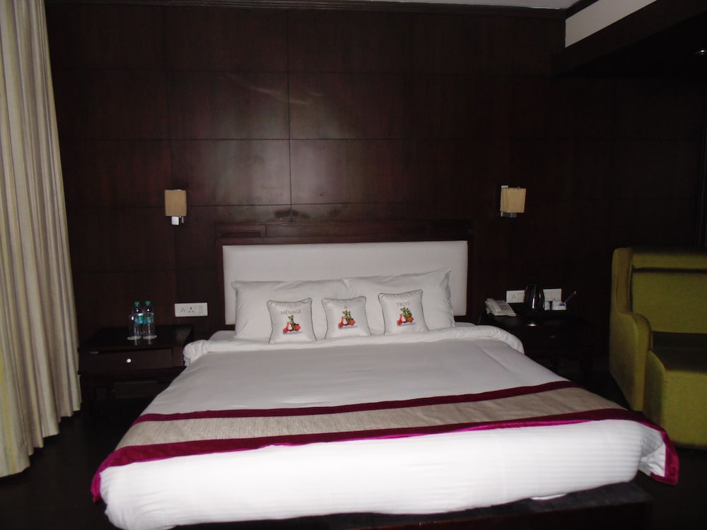 Hotel Saurabh Candy By Peppermint 22/39