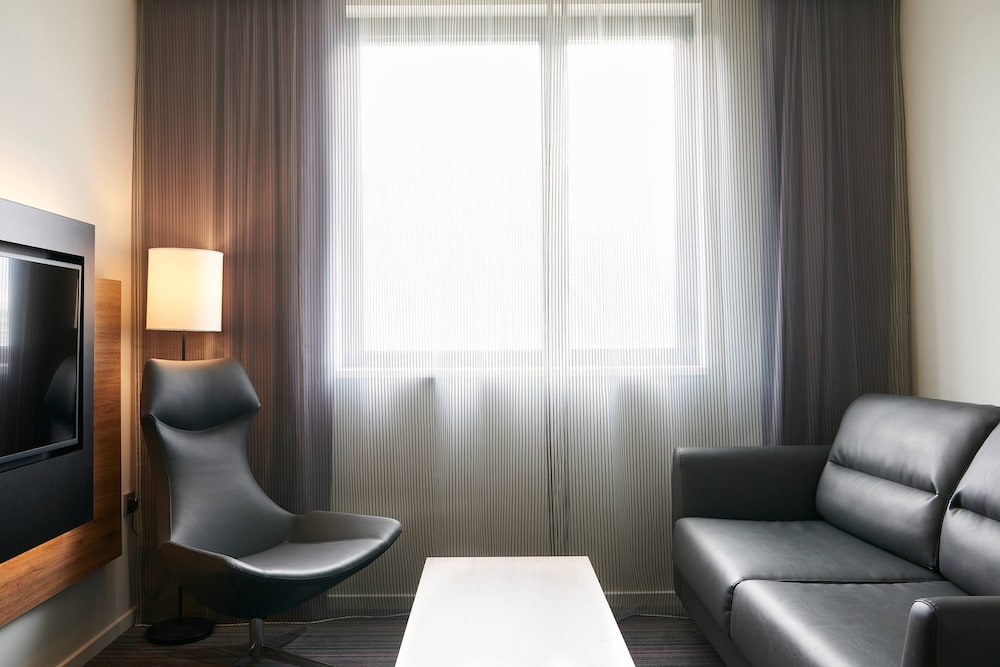 Moxy Milan Linate Airport 23/40