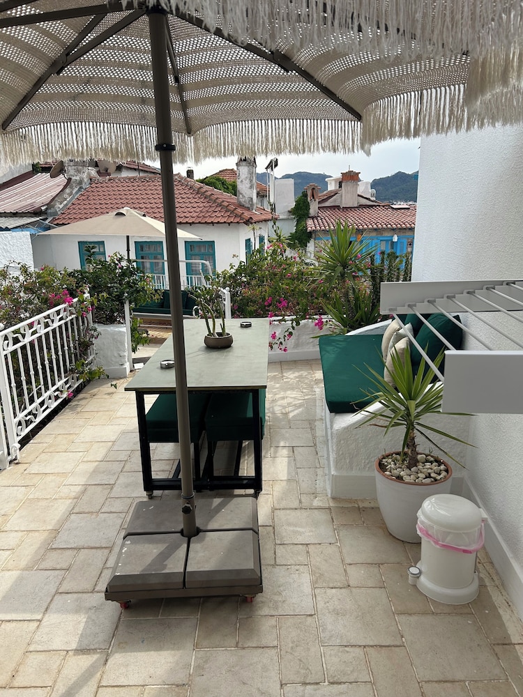 8 Oda Marmaris 35/50