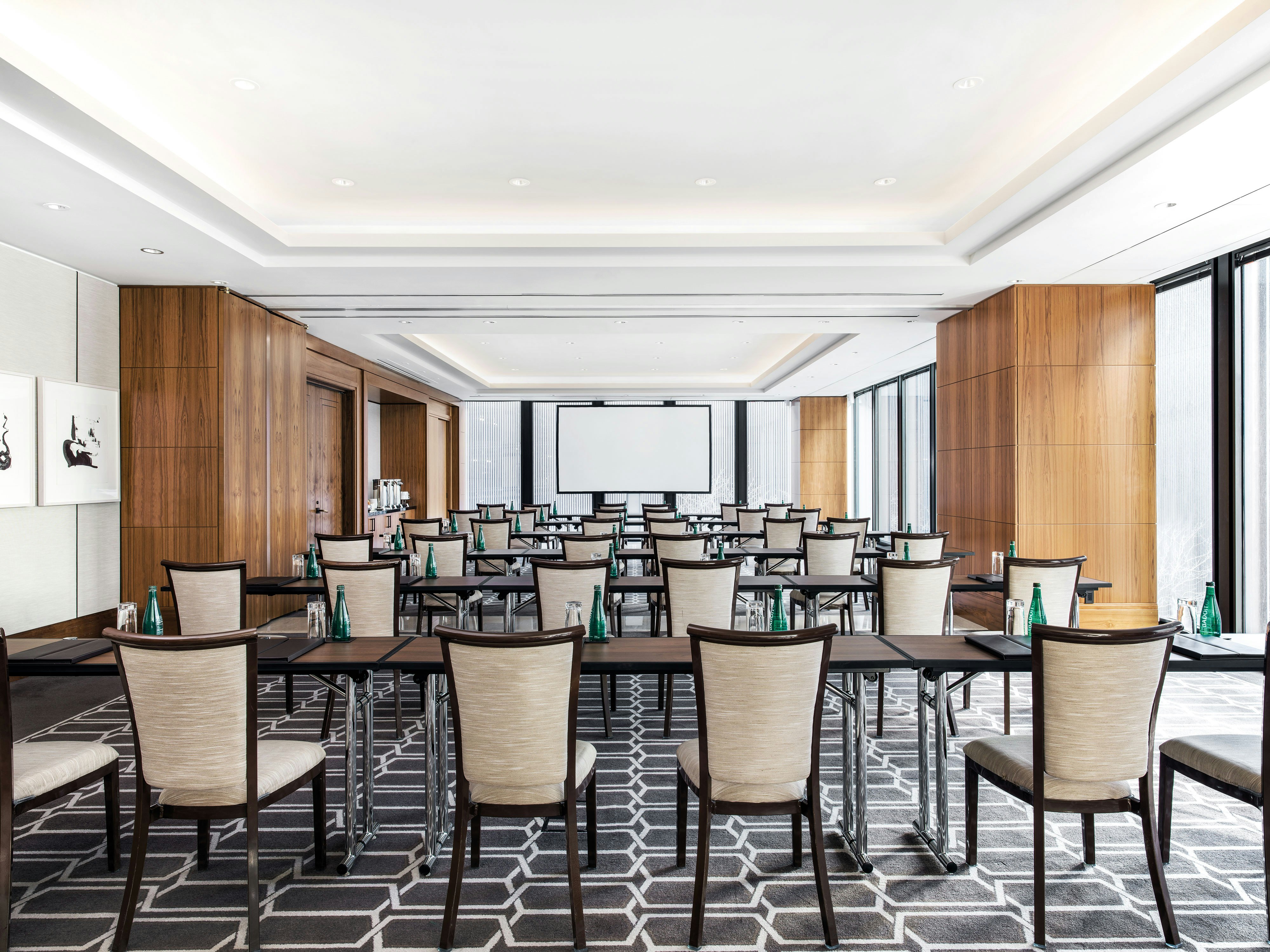 The Langham Chicago 70/82