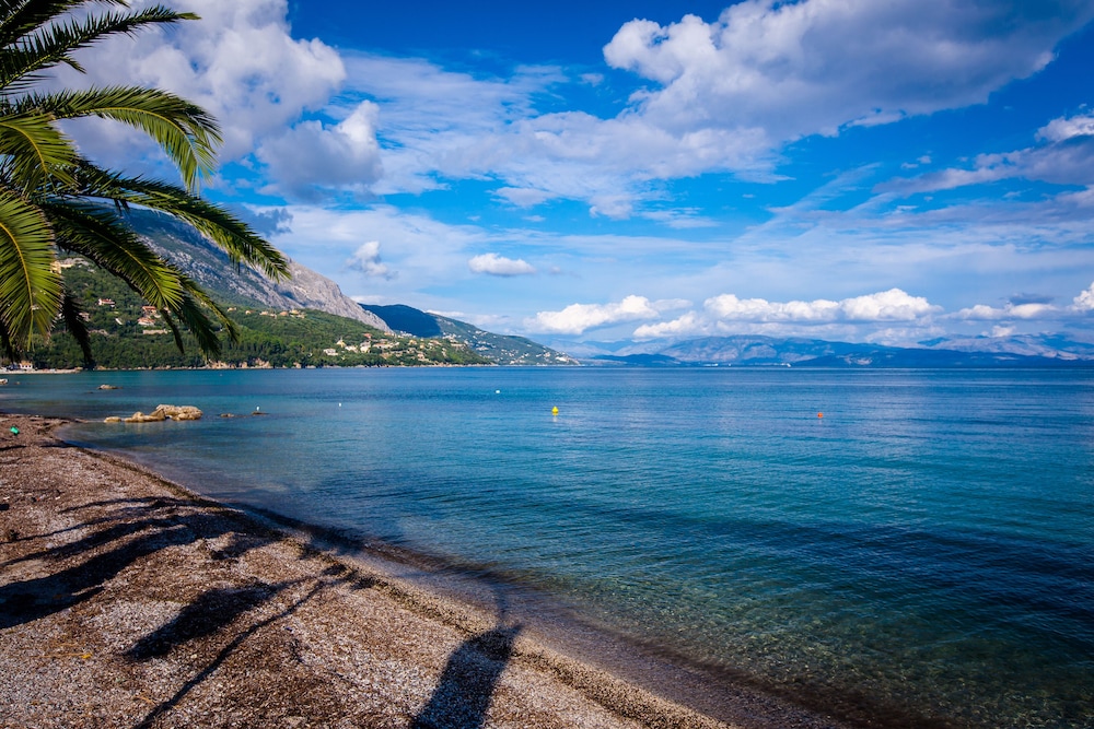 Ipsos Di Mare - Adults Only 33/41