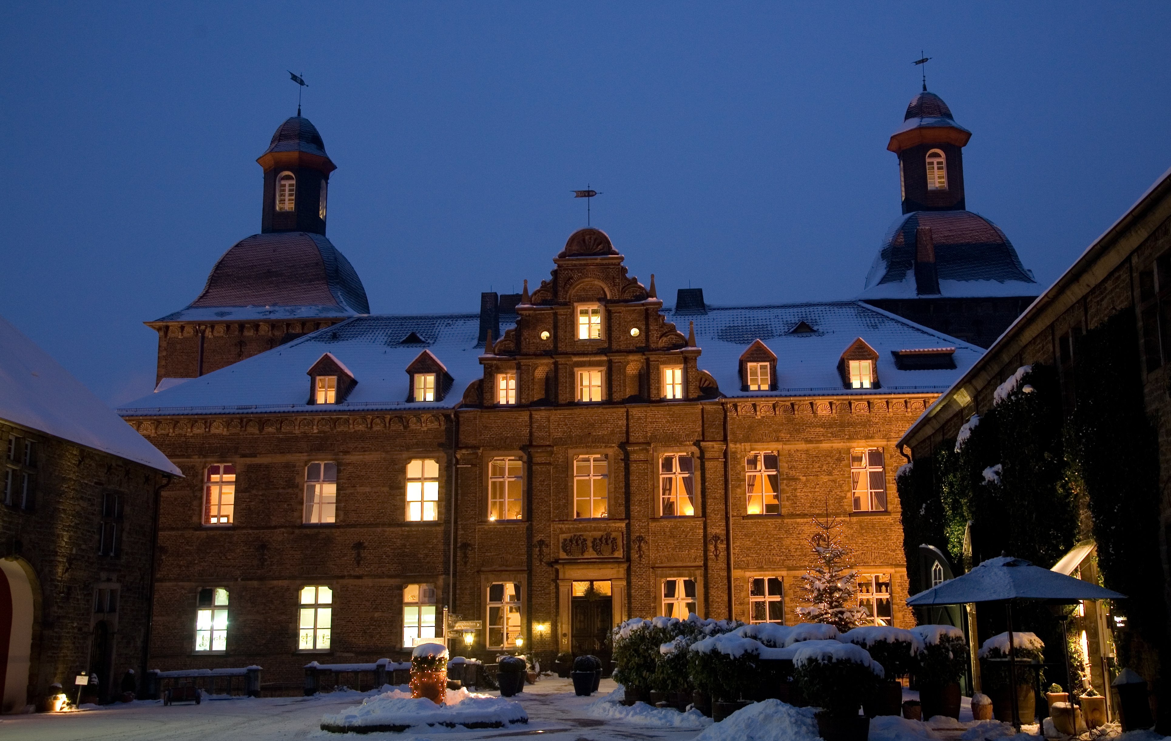 Schlosshotel Hugenpoet 2/27