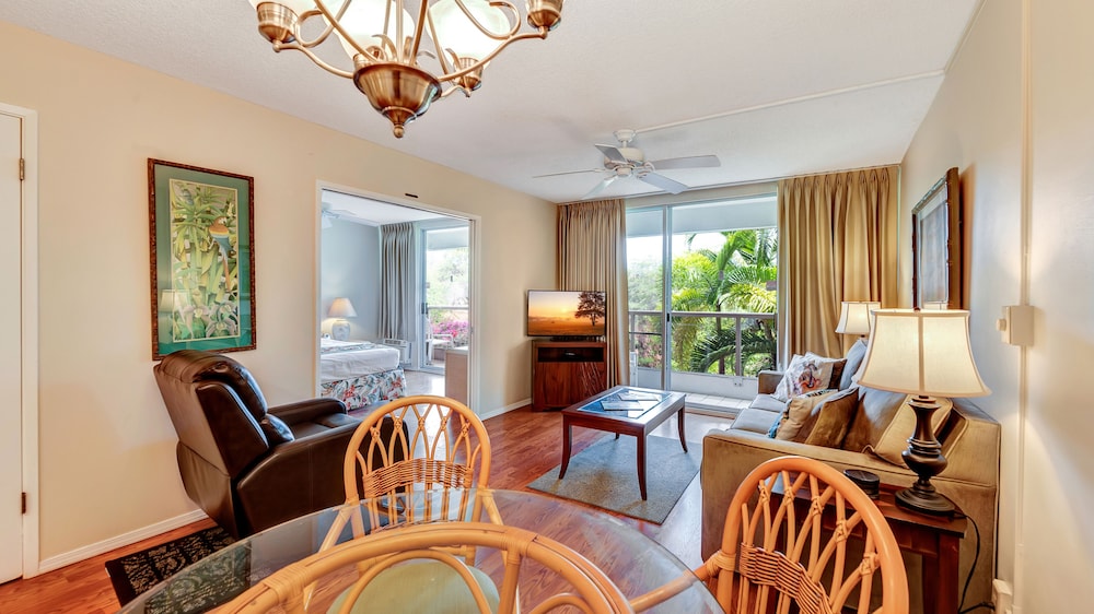 Castle Maui Banyan 43/62