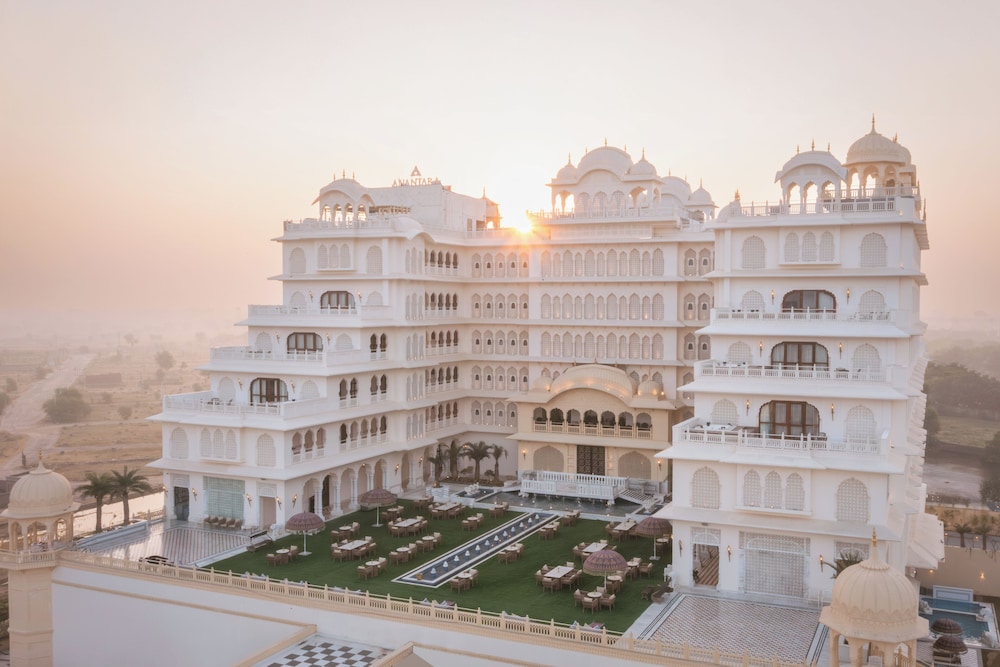 Anantara Jewel Bagh Jaipur Hotel 3/71