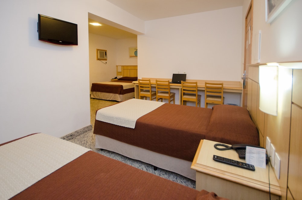 Hotel Monte Alegre 24/71