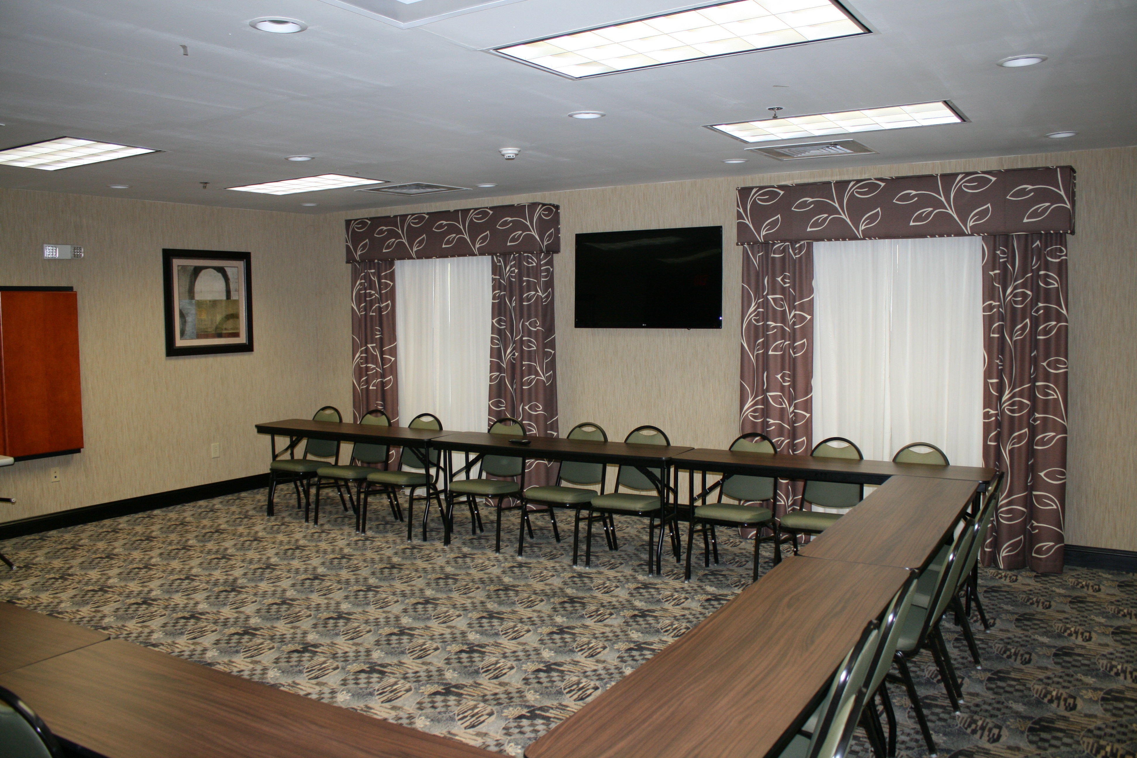 Holiday Inn Express Hotel & Suites Rockingham 53/59