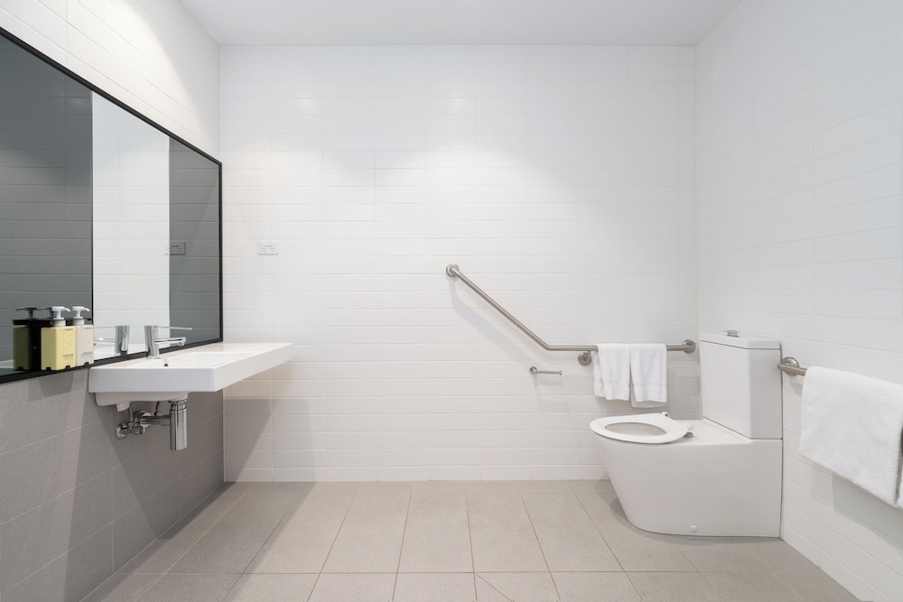 Tyrian Serviced Apartments Melbourne 47/48