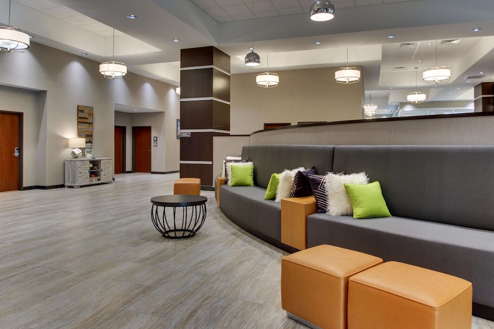 Drury Plaza Hotel Dallas Richardson 32/50