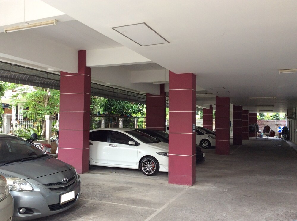 C.S. Apartment Hat Yai 7/19