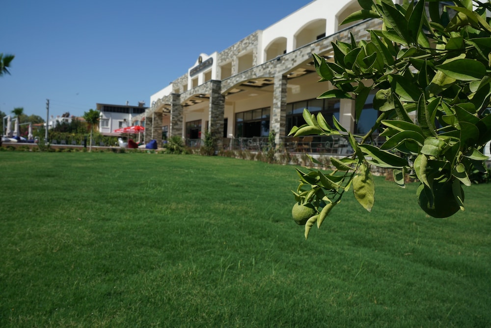 Dogruer Boutique Hotel & Spa 31/36