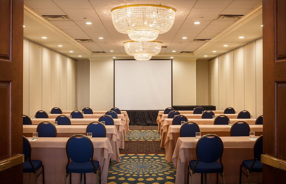 Holiday Inn Hartford Downtown Area 14/19