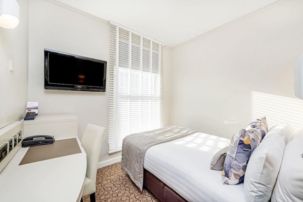 Mercure London Paddington Hotel 11/77