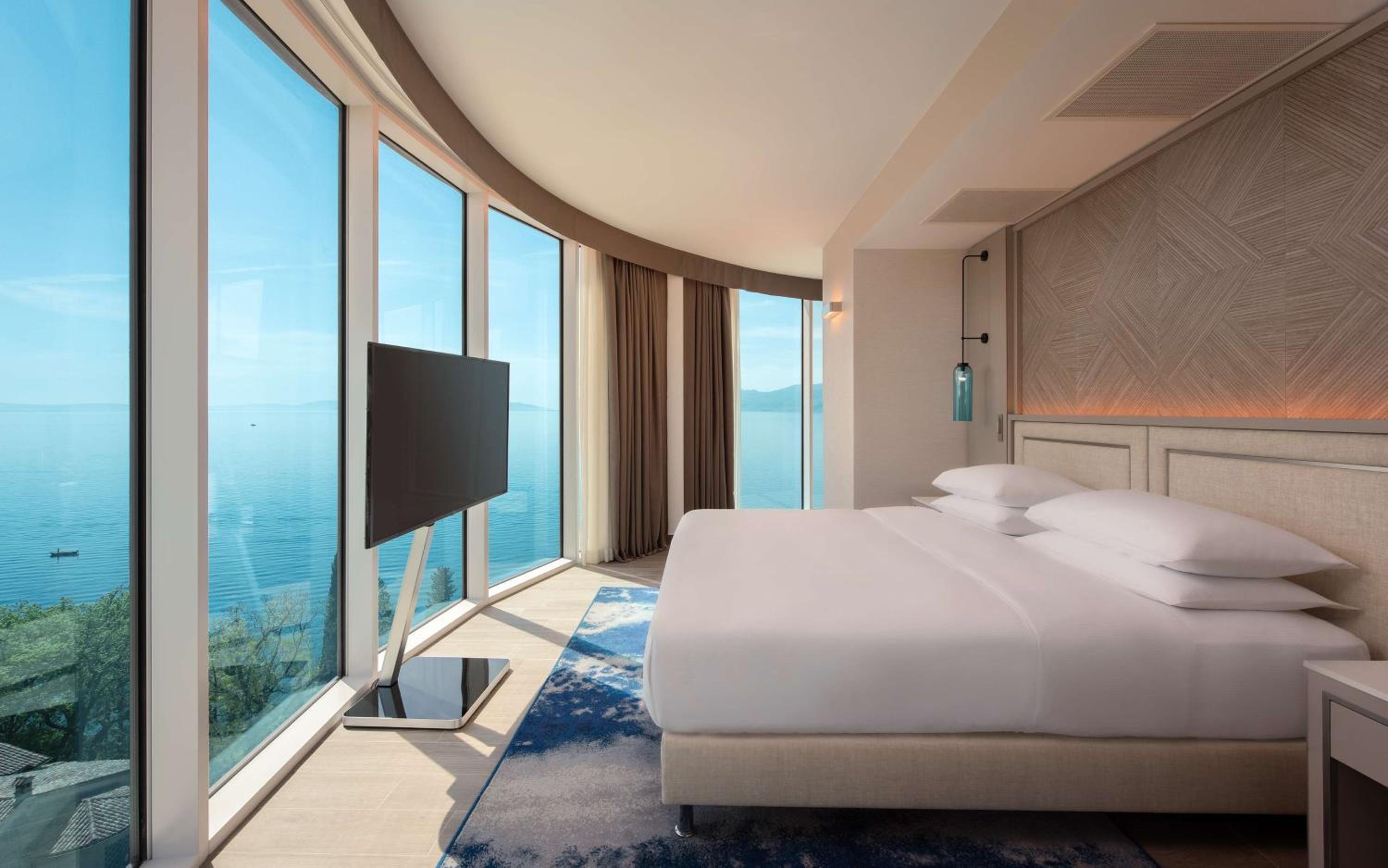 Panorama, Suite, Sea View, Balcony