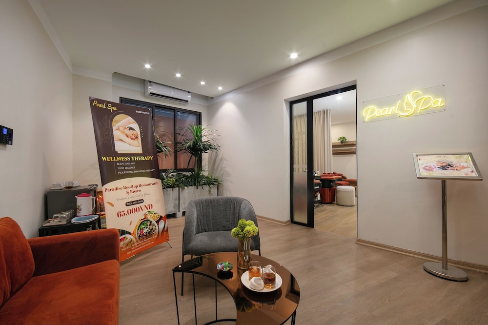 Paloma Hotel 32/51