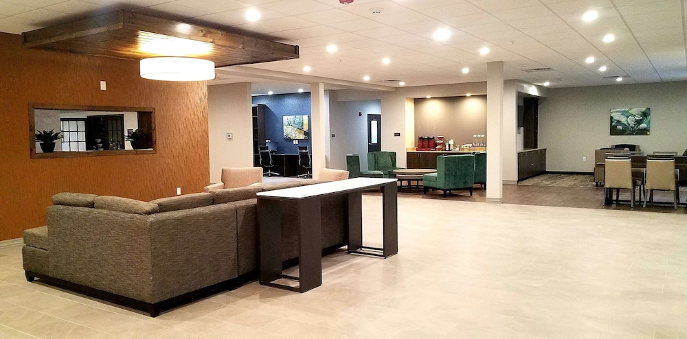 Best Western Plus Wayland Hotel 10/32