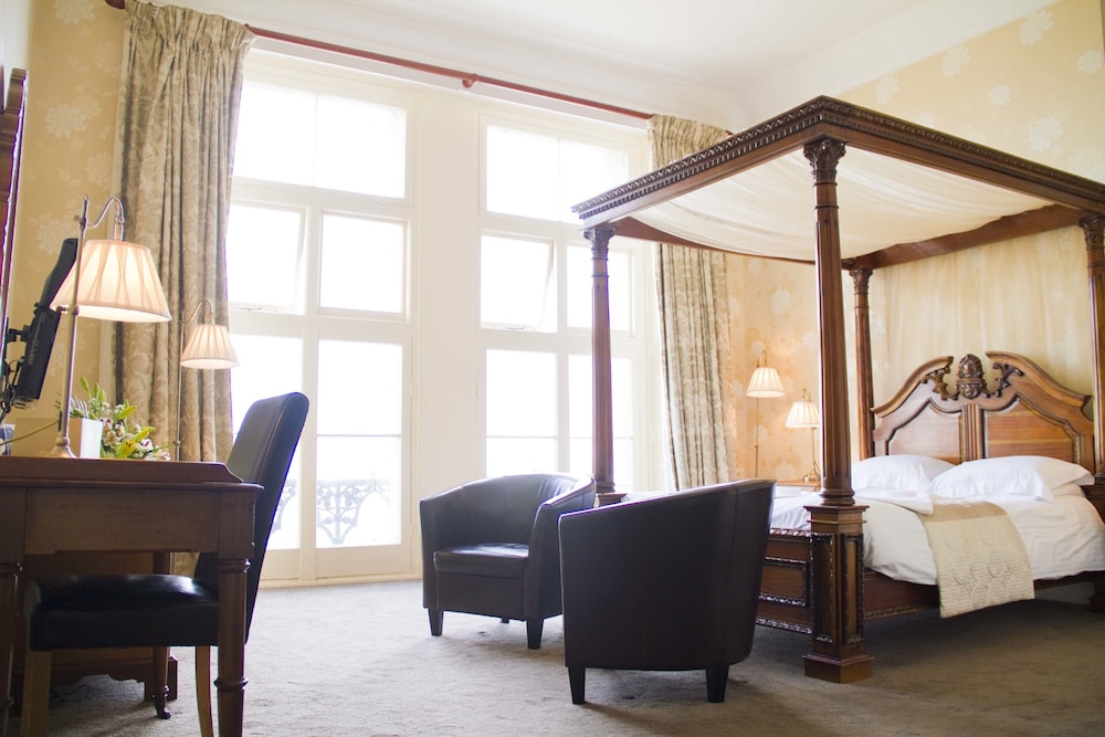 The Duke Of Cornwall Hotel 56/73