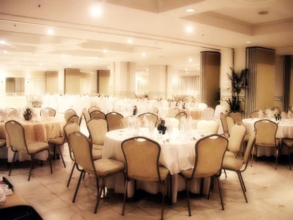 Hotel Veniz Burnham 28/31