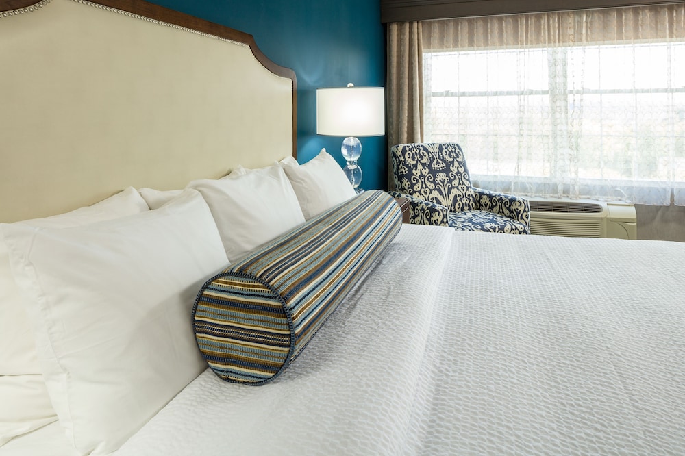 Inn at Middletown 33/63