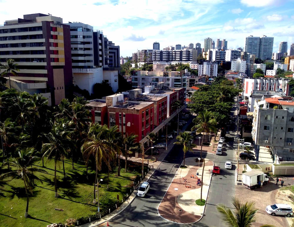Mercure Salvador Rio Vermelho Hotel 70/75