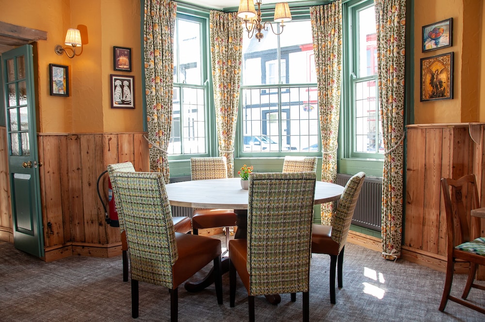 The George Inn 27/49