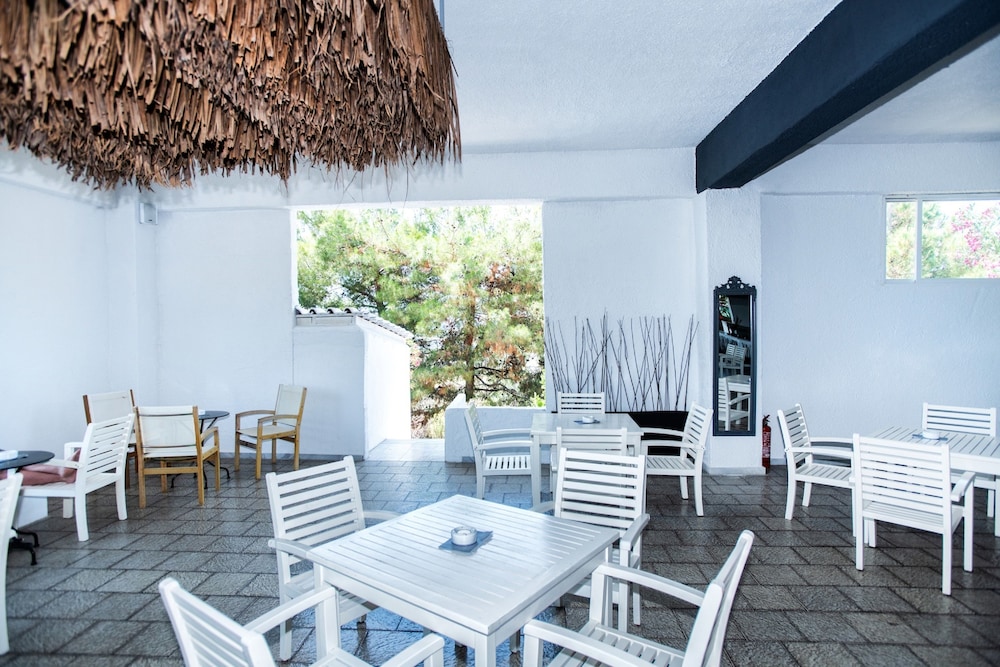 Bianco Olympico Beach Resort By Anayia All Inclusive Resorts 36/50
