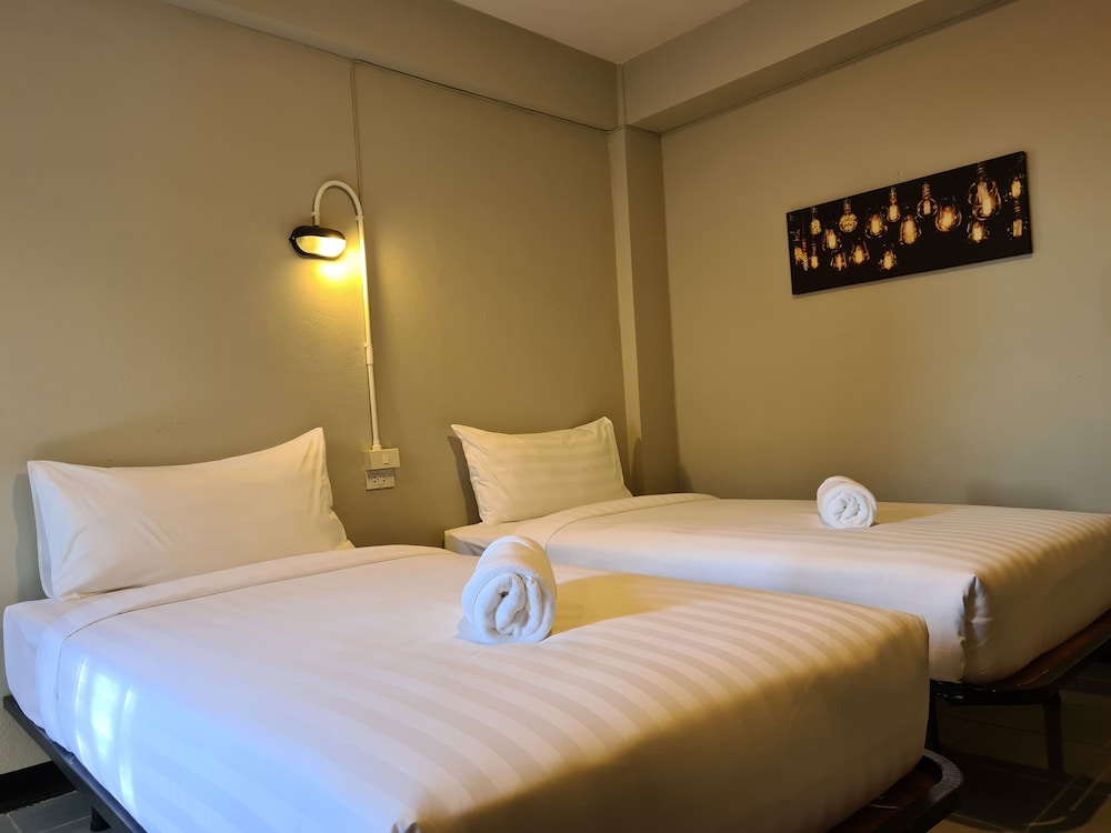 The 8 Factory Hostel Phitsanulok 25/69
