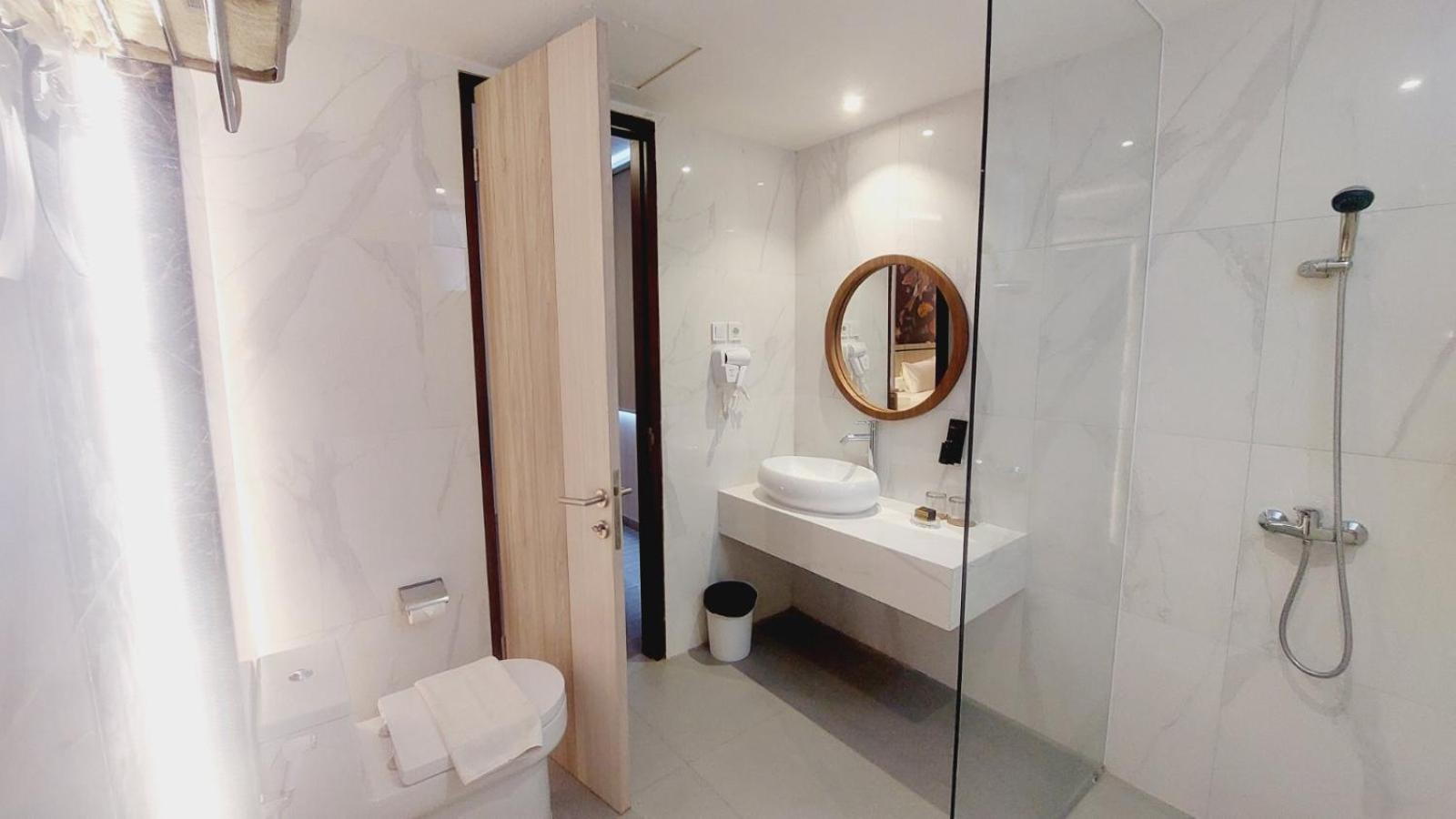 SIP Azana Hotel Jayapura 47/50