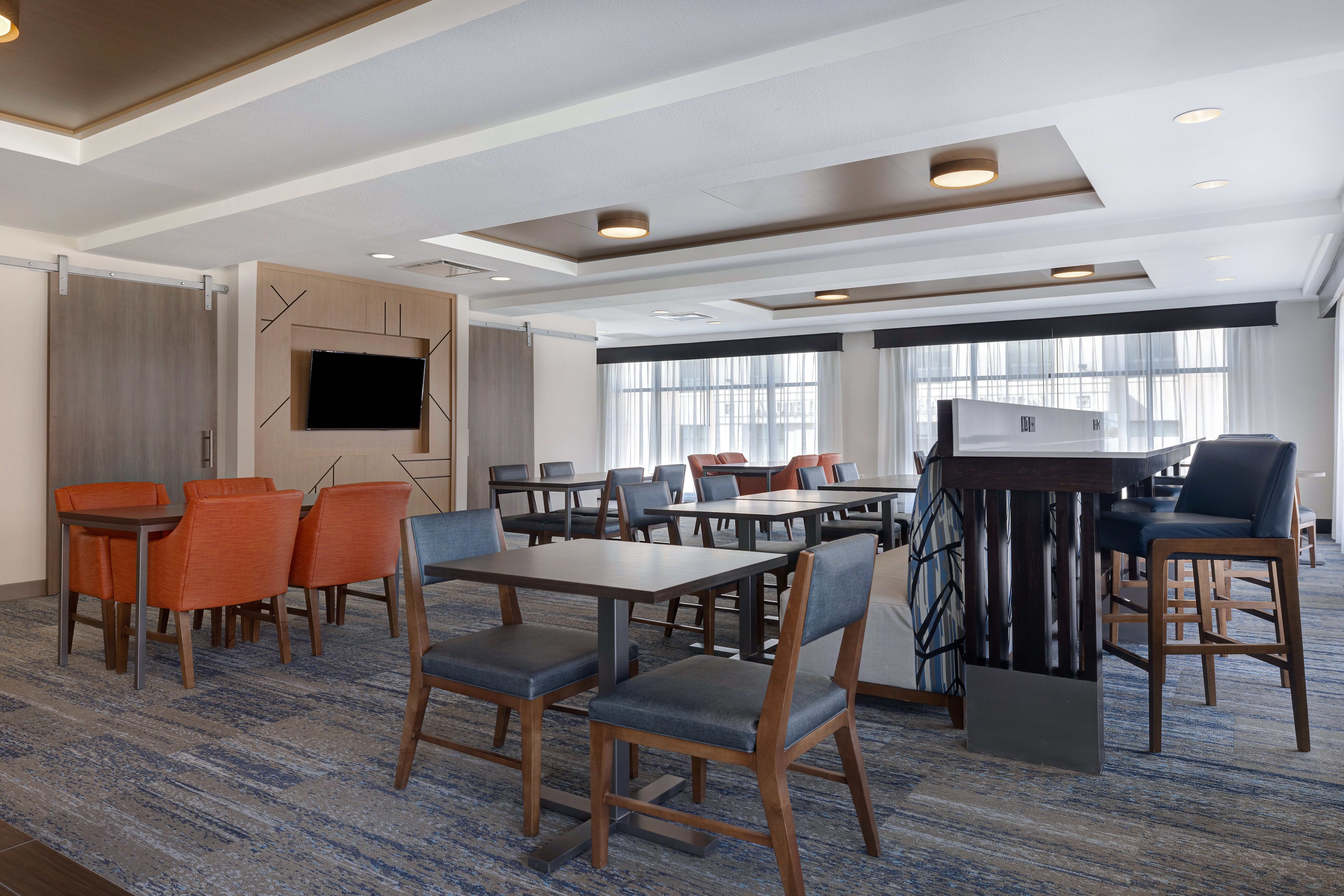 Holiday Inn Express Hotel And Suites Kansas City Ku Medical Center 48/49
