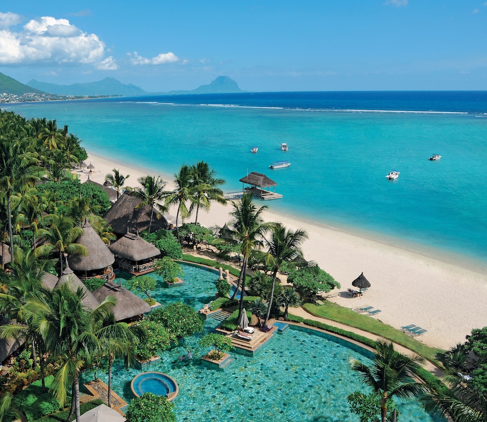 La Pirogue Mauritius 16/34